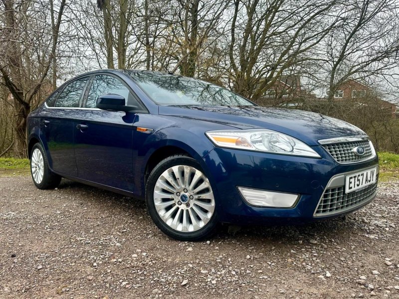 FORD MONDEO 1.8 TDCi Titanium 5dr